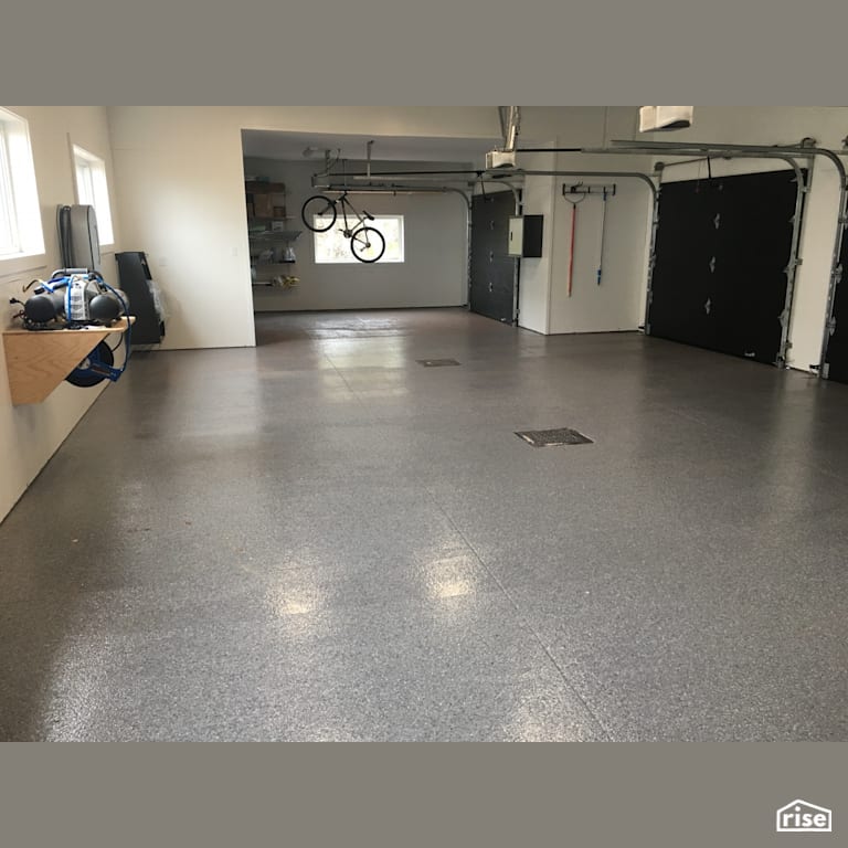 Polyaspartic Garage Floor with Concrete Flooring by DeltaCrete