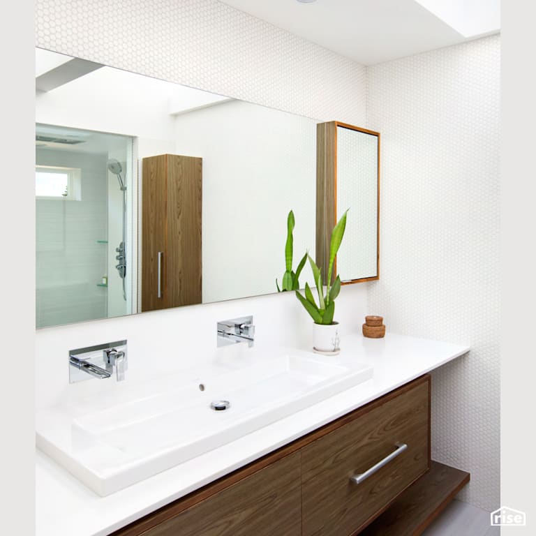 Bathroom with Low-Flow Bathroom Faucet by Naikoon Contracting