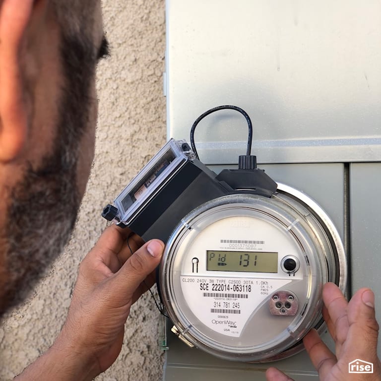 EnergyCloud installed on a meter with Energy Monitoring Systems by Blue Line Innovations