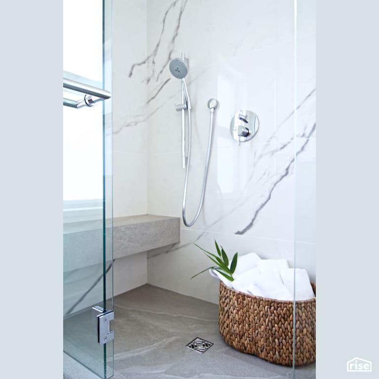 Master Ensuite with Low-Flow Showerhead by Naikoon Contracting