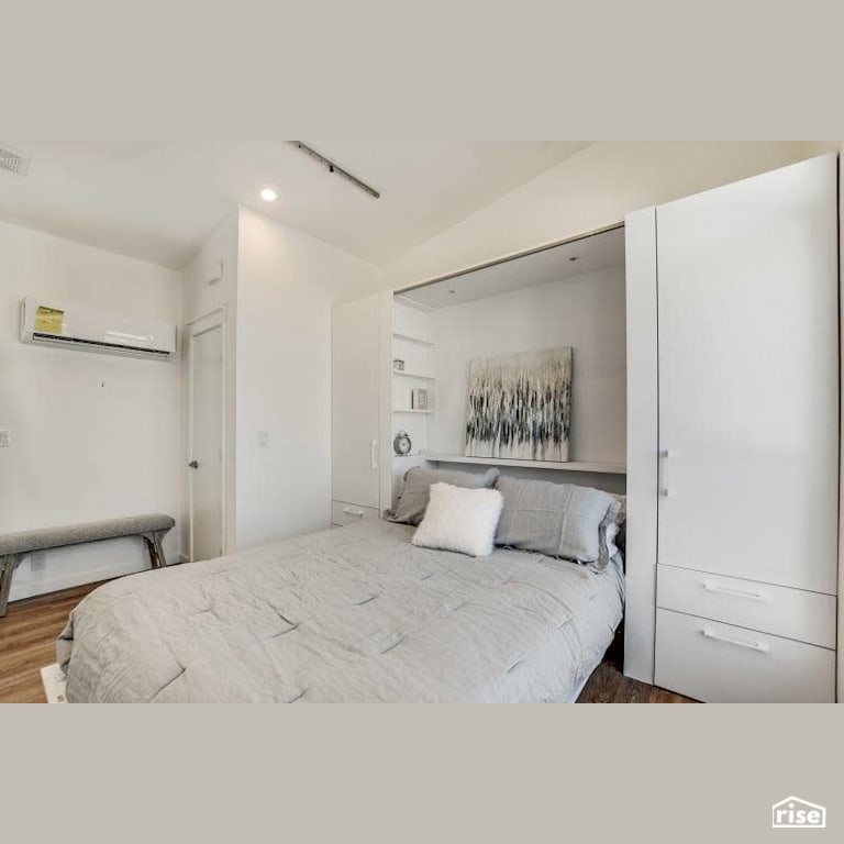Urbaneer 510 Bedroom with Ductless Mini Split Heat Pump by URBANEER