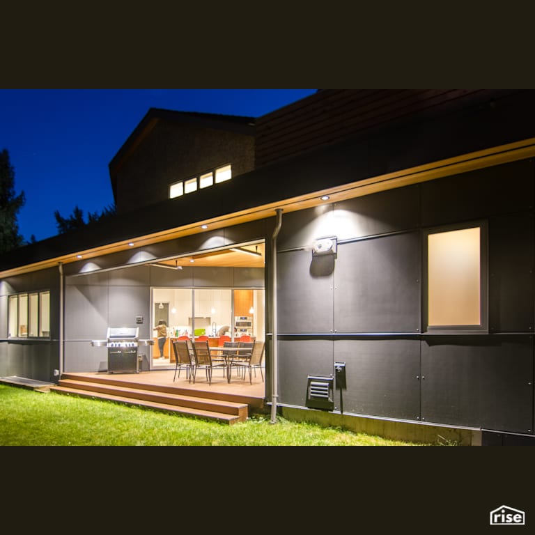 Patio with Accent Outdoor Lighting by Naikoon Contracting