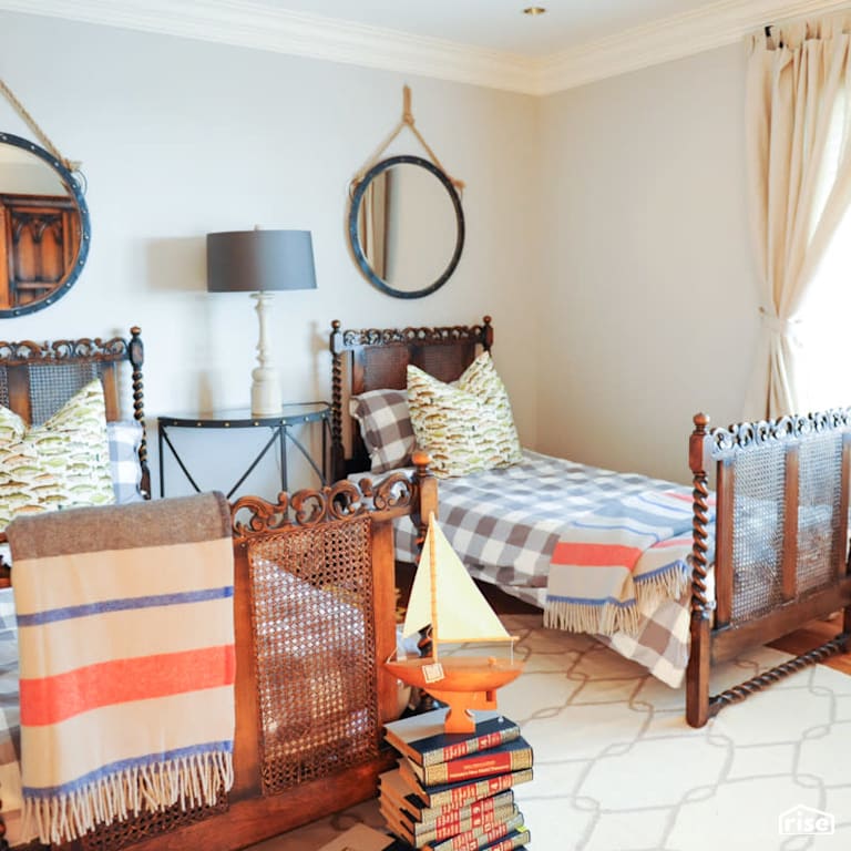 Guest Bedrooms with Integrated LED by PlaidFox