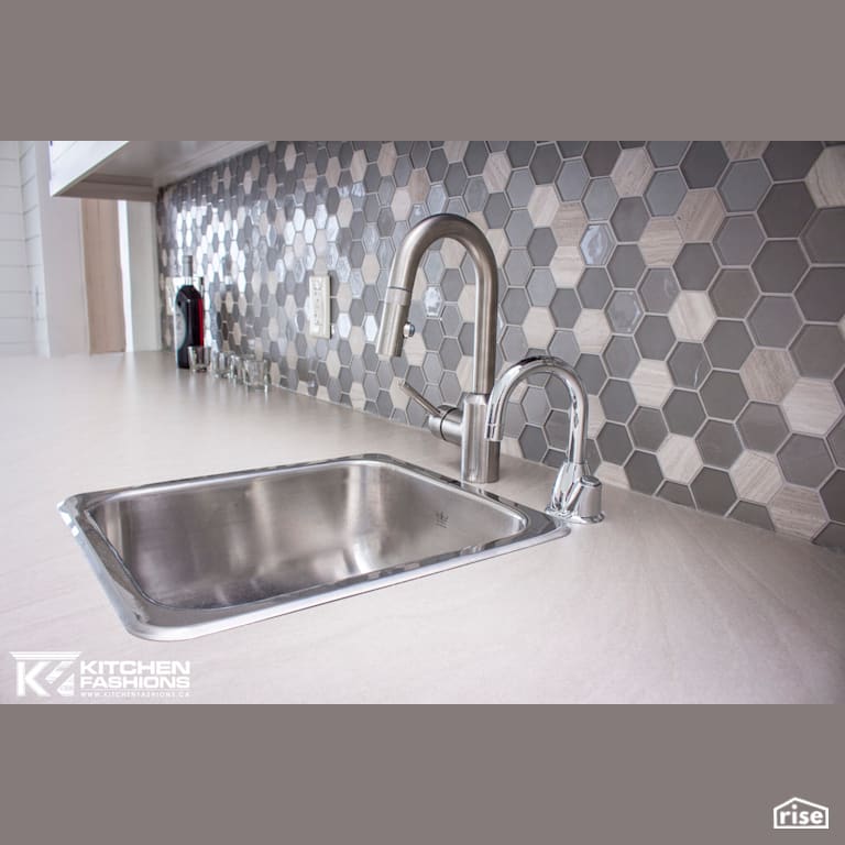 Home Fashions - Cottage Home with Low-Flow Kitchen Faucet by Home Fashions
