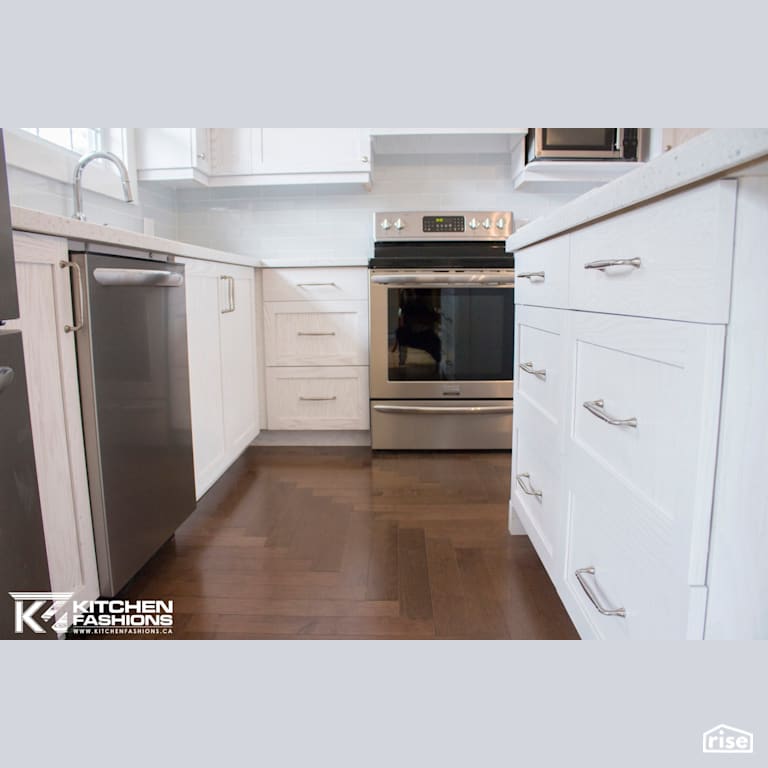 White Frosted Kitchen with FSC Certified Wood Cabinet by Home Fashions