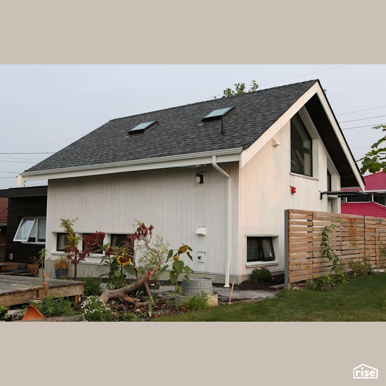 E7th Exterior side with Awning Window by Lanefab Design/Build