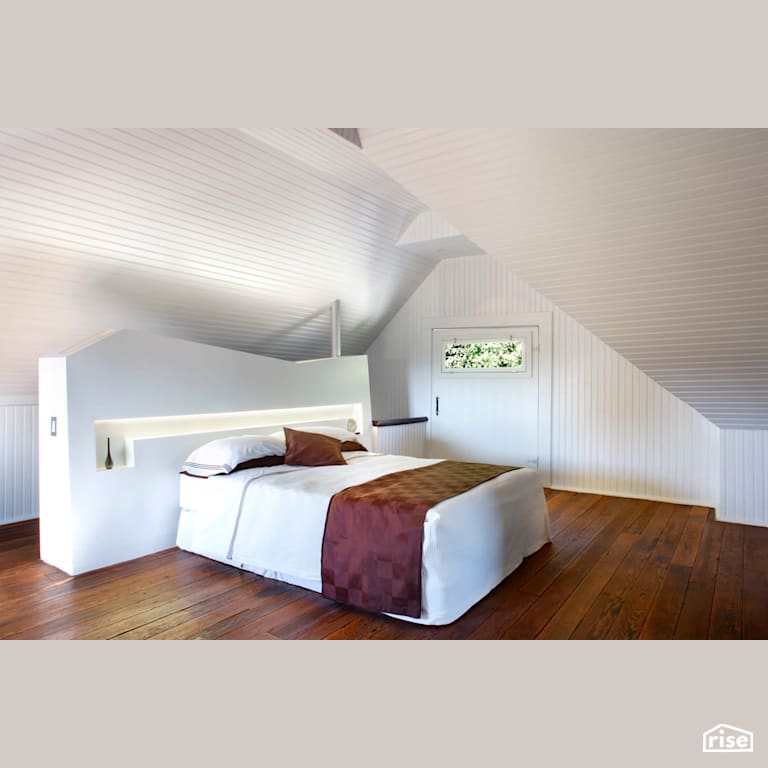 Stephanie's Master Bedroom with FSC Certified Hardwood by Tracy A. Stone Architect