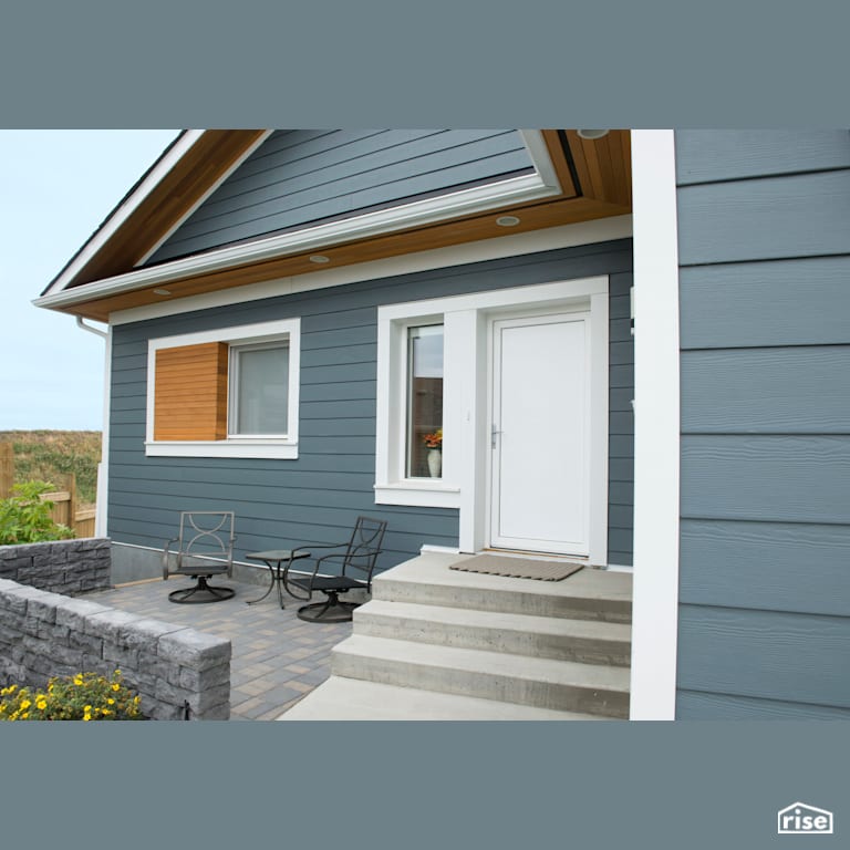 Patio with Clapboard Wood Siding by MIZA Architects