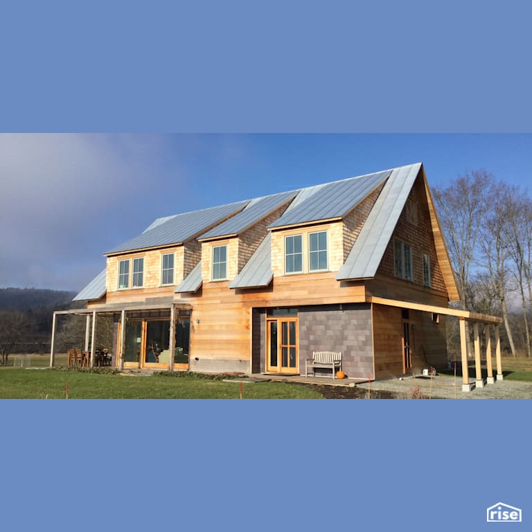River Road house with Wood Shingles by SIGA North America