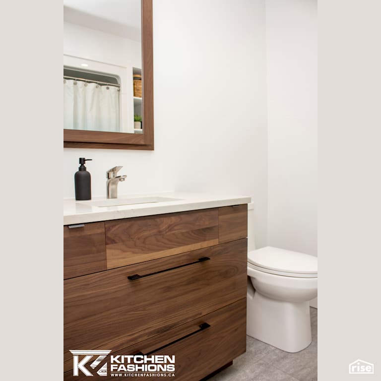 Serene White Modern Bathroom with Ultra High Efficiency Toilet [UHET] by Home Fashions