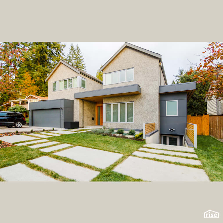Exterior with Solar Outdoor Lights by Naikoon Contracting