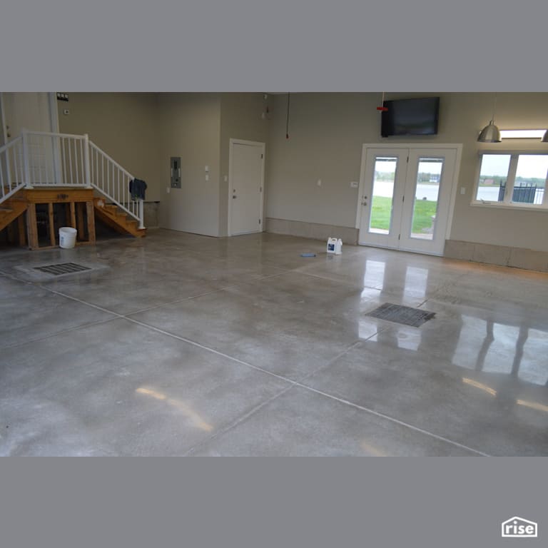 800 Grit Hiperfloor Garage with Concrete Flooring by DeltaCrete