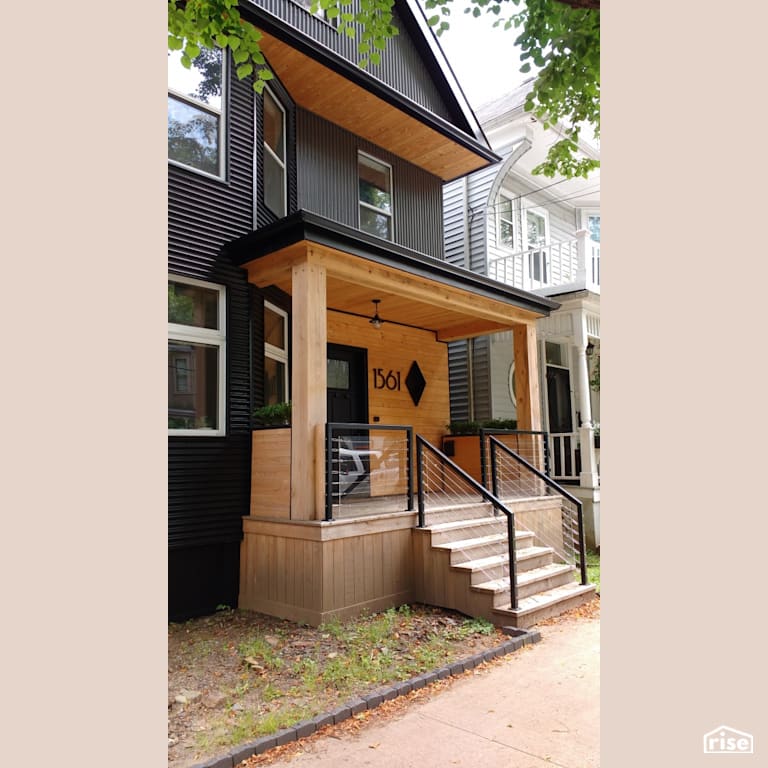 Henry Street with Aluminum Siding by Brad Goodsell Design | Build Inc