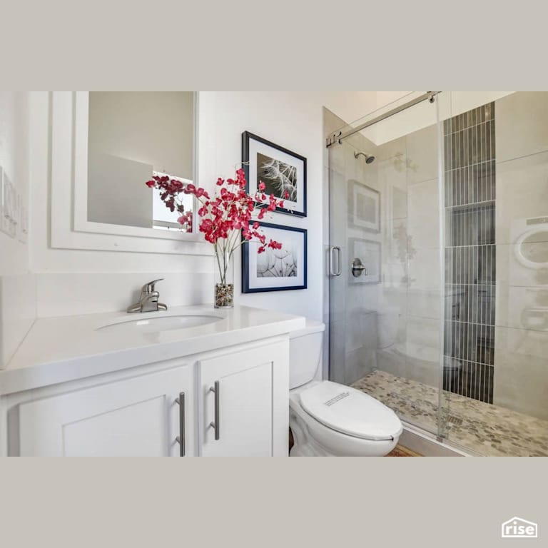 Urbaneer 510 Bathroom With Shower with Low-Flow Bathroom Faucet by URBANEER