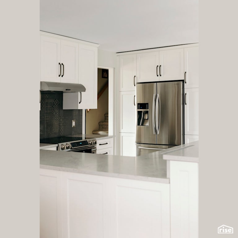 Kitchen - West-End Halifax Contemporary Design with Range Hood by Case Design/Remodeling