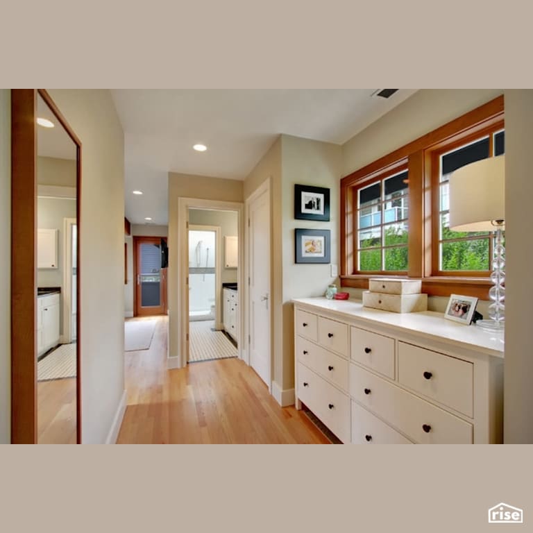 Madrona Craftsman hallway and bathroom with Integrated LED by Gant Nychay Architecture PLLC