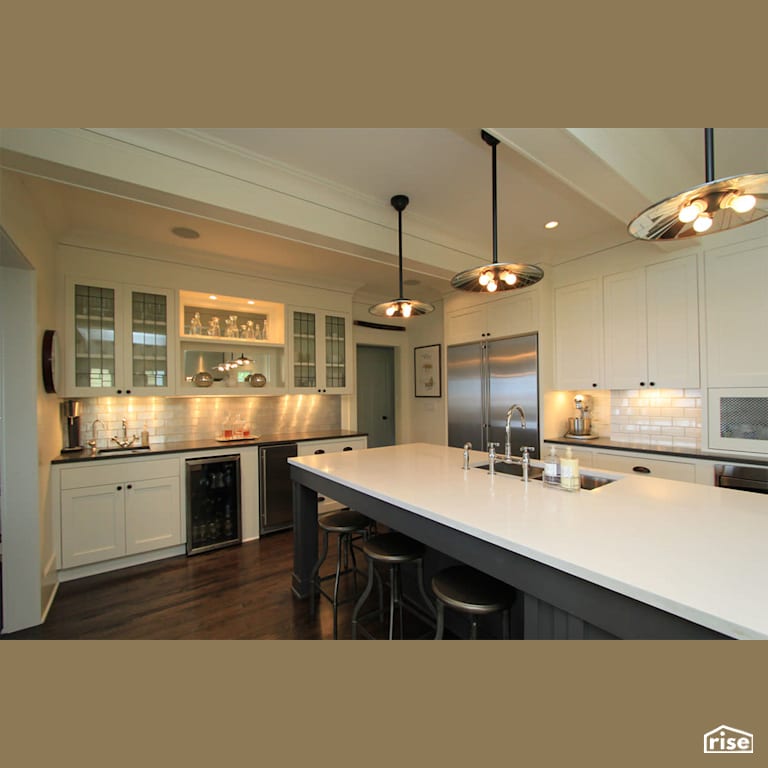 Subway tile kitchen with large kitchen island with Low-Flow Kitchen Faucet by Gant Nychay Architecture PLLC