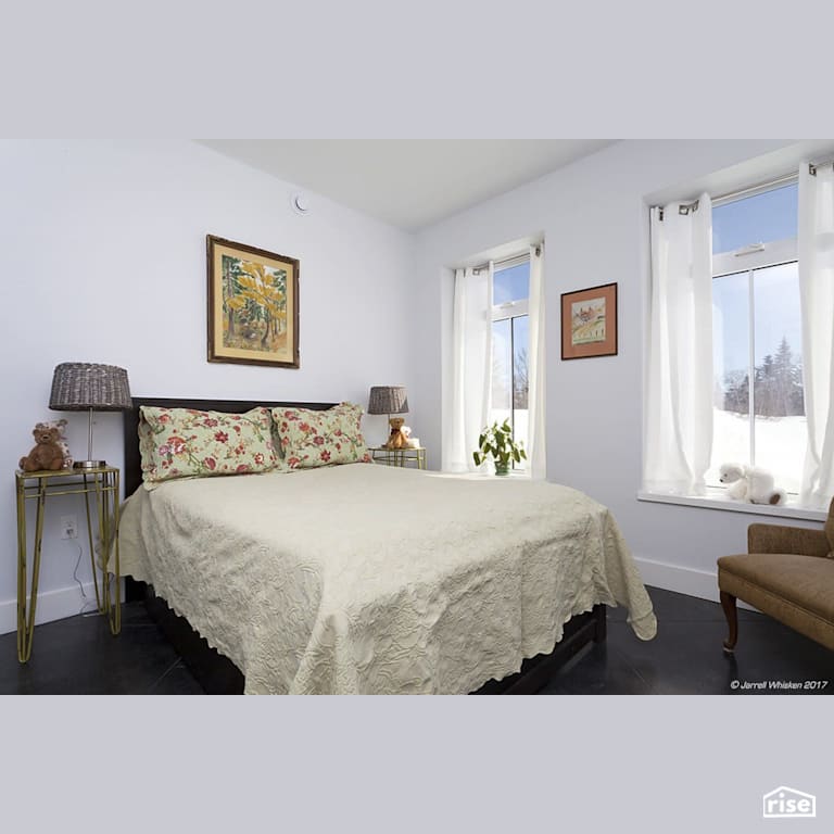 Murrays Pasture Bedroom with Forced Air by Passive Design Solutions