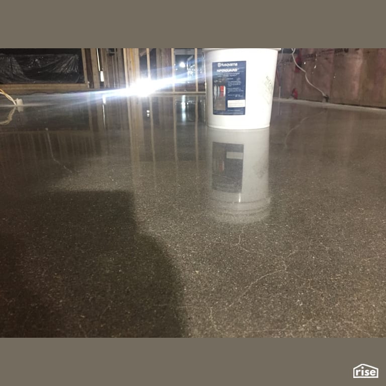 800 Grit Hiperfloor with Concrete Flooring by DeltaCrete