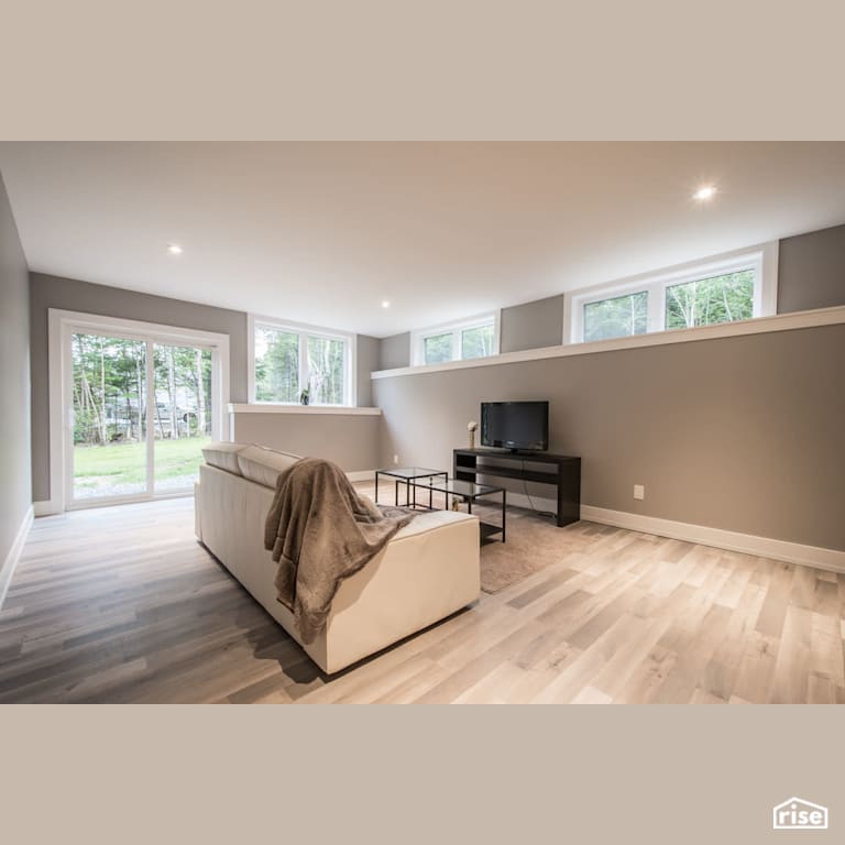 71 Arielle Lane - Family Room with Fixed Window by Homes by Highgate