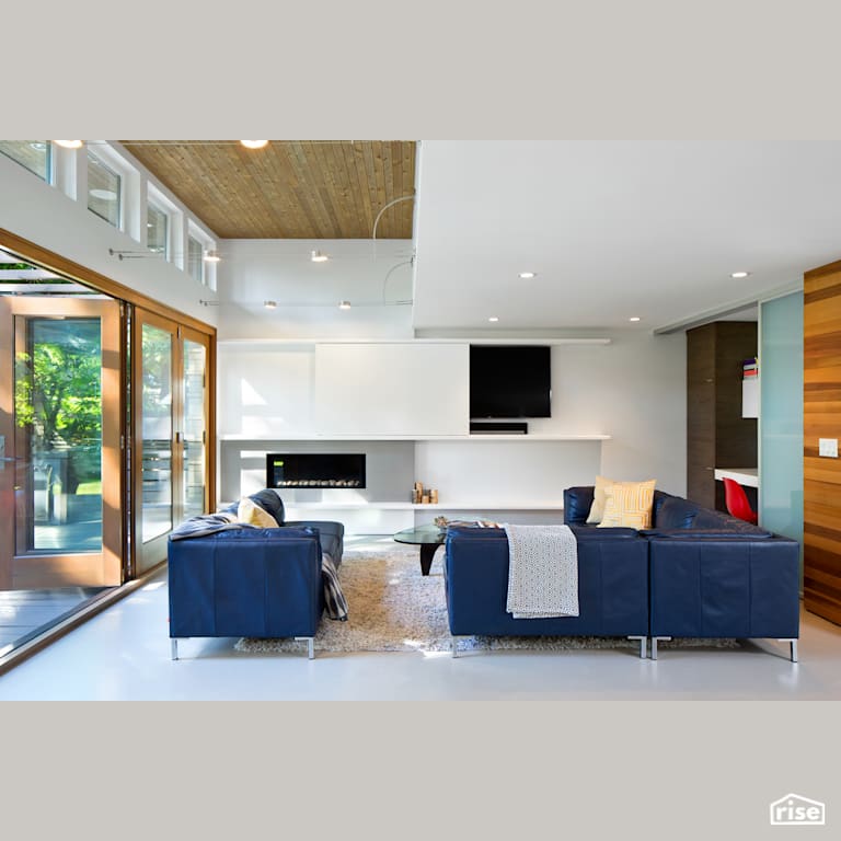 Living Room with Tilt-and-Turn Patio Door by Naikoon Contracting