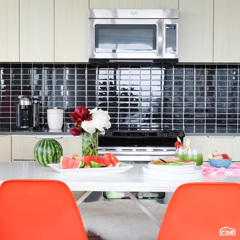 Plaid Fox - Yaletown Penthouse Living Room with Induction Cooktop by PlaidFox