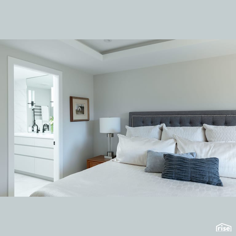 Master Bed and Ensuite with Low-Flow Bathroom Faucet by Synthesis Design