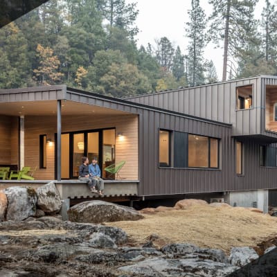 "Good Haus" Weaves Modern Design With High Performance in the Sierra Nevada Foothills 