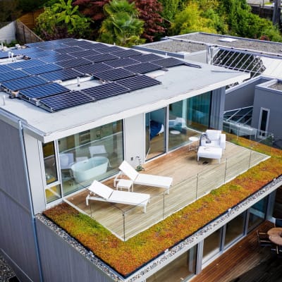 Modern Passive House Goes Net-Zero in West Vancouver