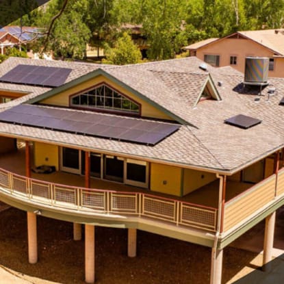 An All-Electric Home in an Arizona Floodway Takes Sustainability to New Heights