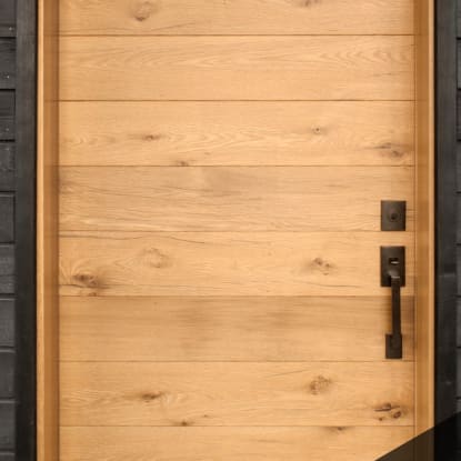 Shou Sugi Ban: Charred Wood for Dramatic Exteriors and Interiors