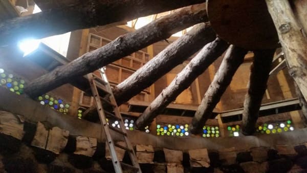 Cronk Earthship beams