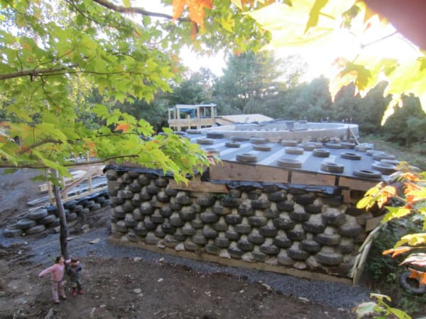 Cronk Earthship  thermal mass