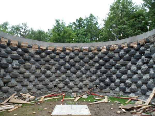 Cronk Earthship build