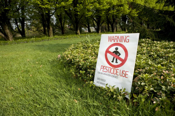Lawn Chemicals BeyondPesticides.Org