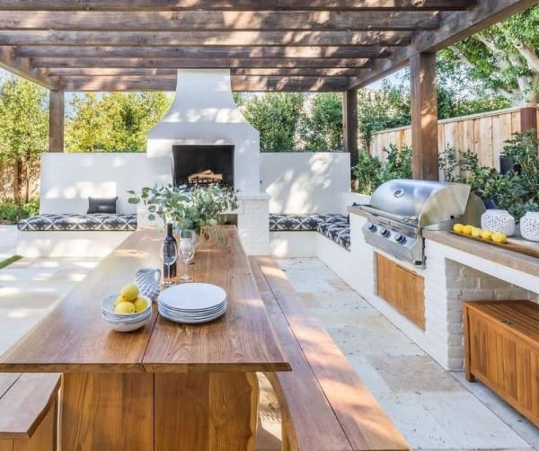 Built In BBQ Dunnigan Homes