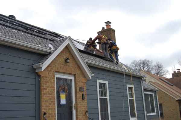 installing solar panels on roof