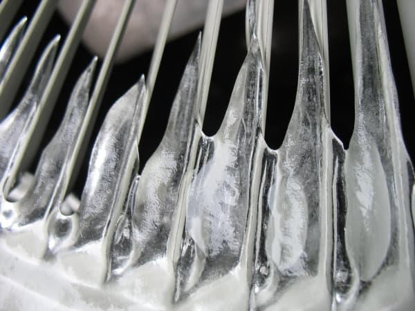 defrost a heat pump