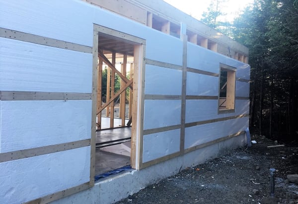 EPS wall