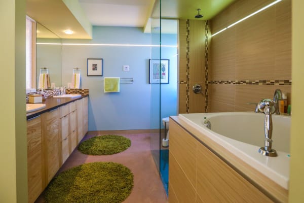 EchoHaven Bathroom