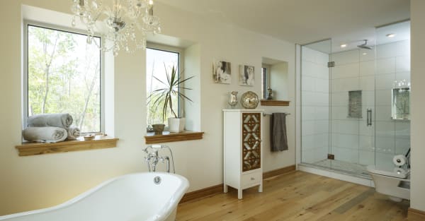 Consciour builder bathroom