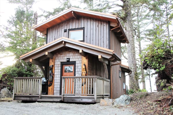 bc lodge entrance