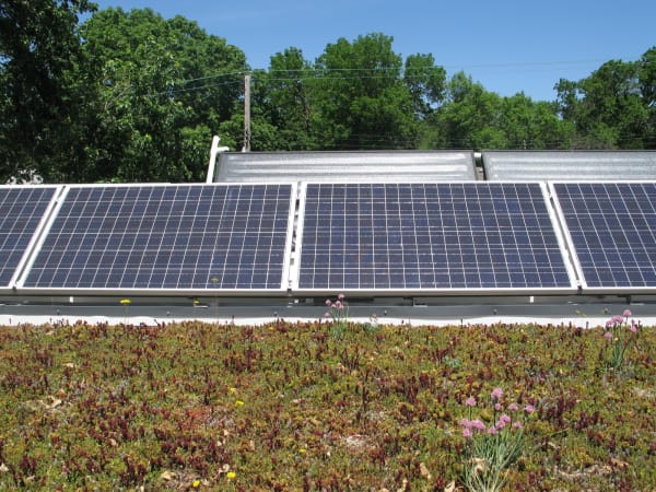 EcoDEEP Haus solar panels