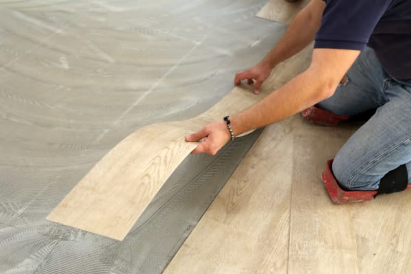 Installing Vinyl Plank Flooring