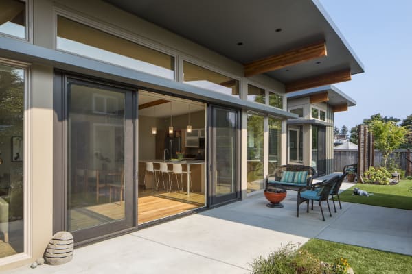 Jeff Amram Photography for Downsize Living Large in a Small House
