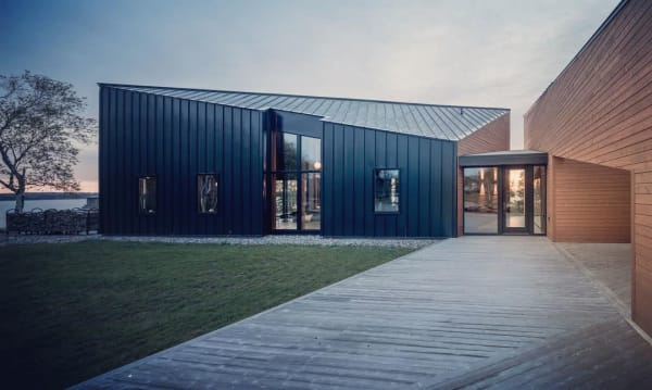 Julian Parkinson via Acre Architects