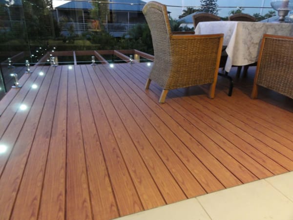 Knotwood Aluminum Decking