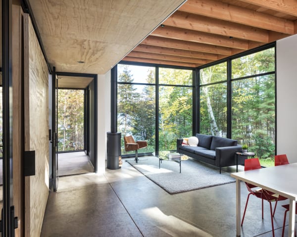 Caribou Lake living room