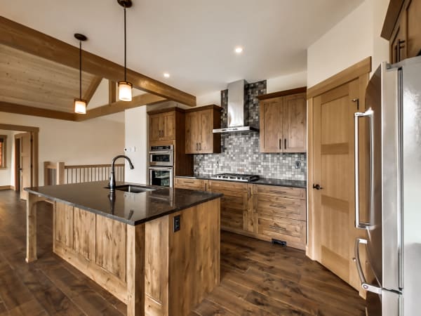 Natural Alder Kitchen Cabinets