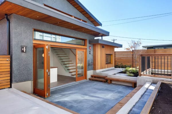 Newport House Backyard Patio with LED Lighting by Lanefab
